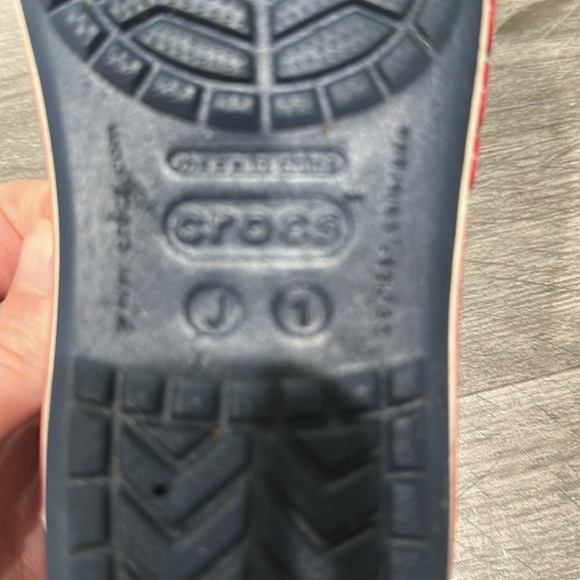 Crocs sandals size 1 kids - Picture 3 of 3